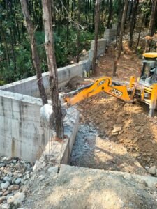 सीएम के निर्देशों के क्रम में अतिक्रमण, अवैध प्लाटिंग पर जिला प्रशासन के एक्शन जारी