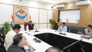 नीलकंठ और रामनगर में मल्टीस्टोरी पार्किंग को हरी झंडी