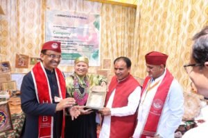 गढ़वाल विश्वविद्यालय में दीक्षांत समारोह, स्वर्ण पदकों और उपाधियों की बारिश