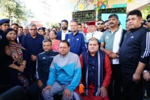 स्वच्छ, सुंदर और स्वस्थ शहर के लिए आगे आएं लोग: सीएम