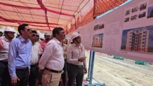 मुख्य सचिव ने दिए निर्देश: समन्वय से समयबद्ध पूरा करें एयरपोर्ट विस्तार कार्य