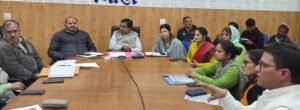 मांगों पर कार्रवाई का आश्वासन, प्रभावितों ने 15 दिन का दिया समय