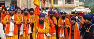 हेमकुंड साहिब के लिए रवाना हुआ श्रद्धालुओं का पहला जत्था