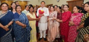 मुख्यमंत्री आवास में जनसुनवाई, सड़क-पानी-बिजली समेत कई मुद्दों पर सख्ती