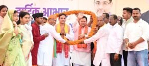 किसानों के हित में गन्ने के समर्थन मूल्य में 30 रुपये प्रति क्विंटल की बढ़ोतरी: सीएम धामी