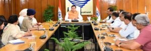 सीएम धामी ने दिए यात्रा व्यवस्थाएं और बेहतर बनाने के निर्देश