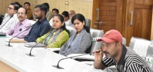 क्षतिग्रस्त विद्यालयों के निर्माण को नाबार्ड से बनेंगे प्रस्ताव