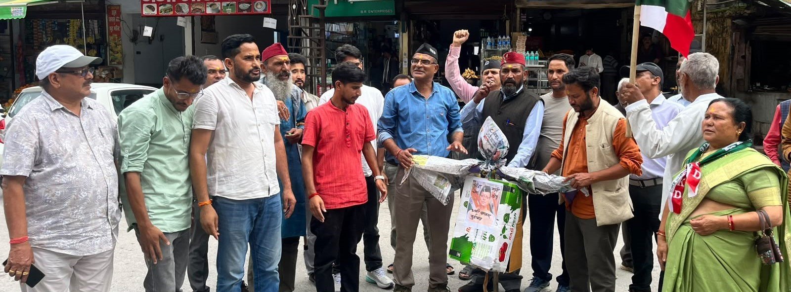 बदरीनाथ मंदिर में चढ़ावे की कथित हेराफेरी की उच्चस्तरीय जांच की मांग