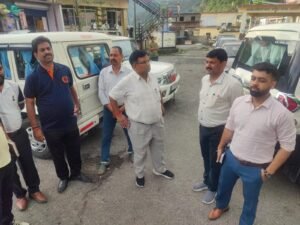 जाम से राहत की तैयारी, प्रशासन ने पार्किंग के लिए किए संभावित स्थलों का निरीक्षण